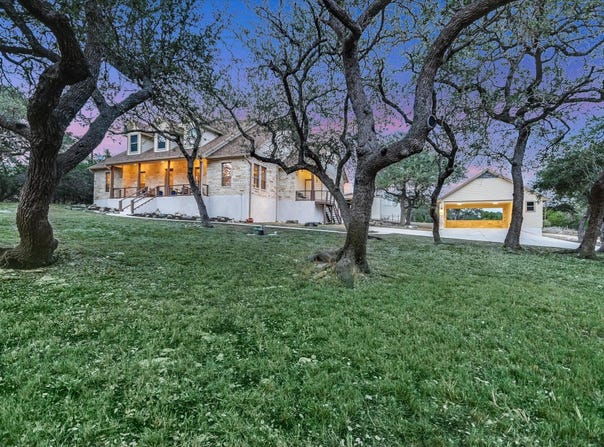 420 MISSION Trl, Wimberley, TX 78676
