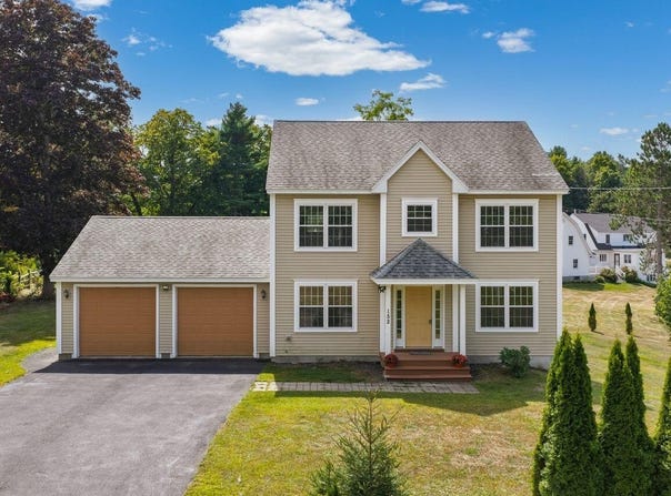 152 State Street, Gorham, ME 04038