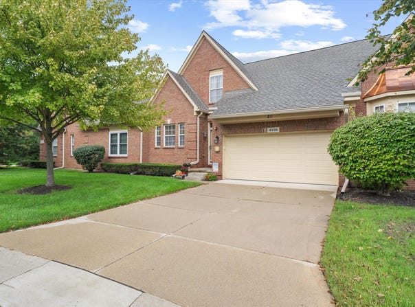 4135 Forest Bridge Drive, Canton, MI 48188