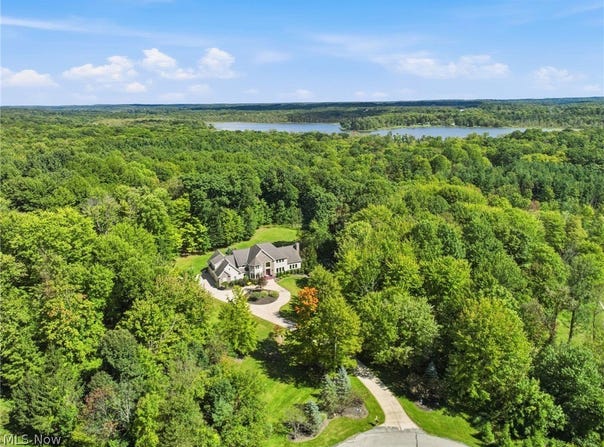 11955 Epping Trail, Chardon, OH 44024