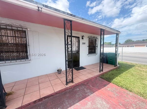 3190 NW 97th St, Miami, FL 33147