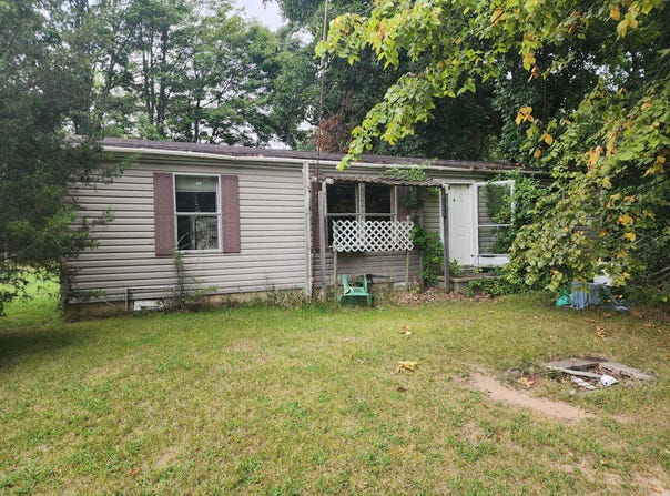 69121 Wallowa Road, Sturgis, MI 49091