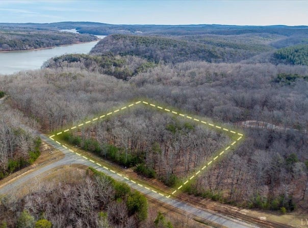 Talon Ridge Ct, Pittsville, VA 24139