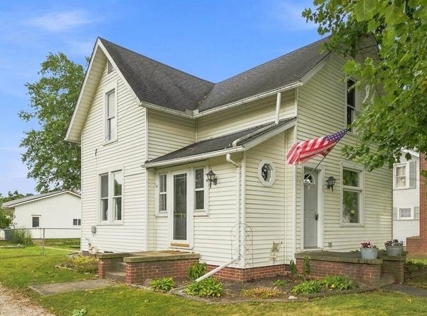 99 W Main St, Hayesville, OH 44838