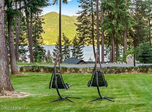 463 Glacier Loop, Bayview, ID 83803