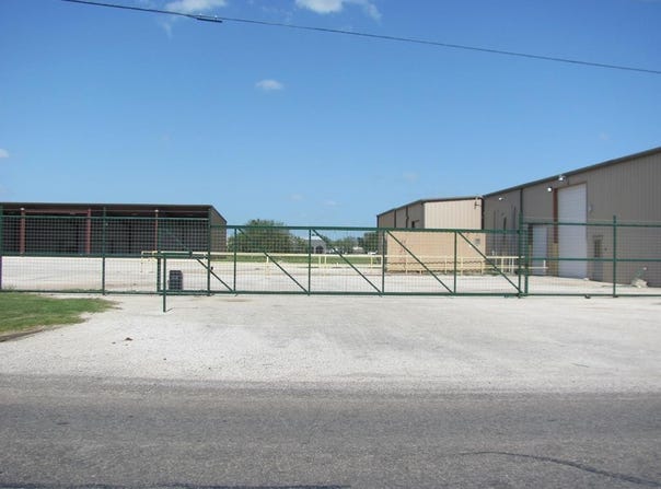 Hondo, TX 78861