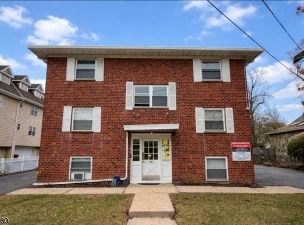 93 Centre St, Nutley Twp., NJ 07110-3748