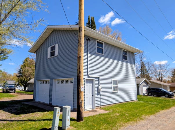 465 JACKSON AVE, Phillips, WI 54555