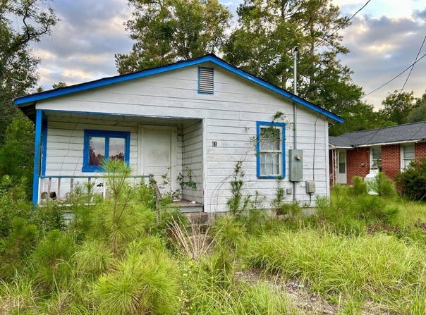 61 Evans St, Kingstree, SC 29556