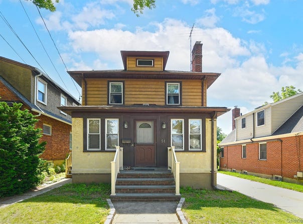 51 Bellmore Street, Floral Park, NY 11001
