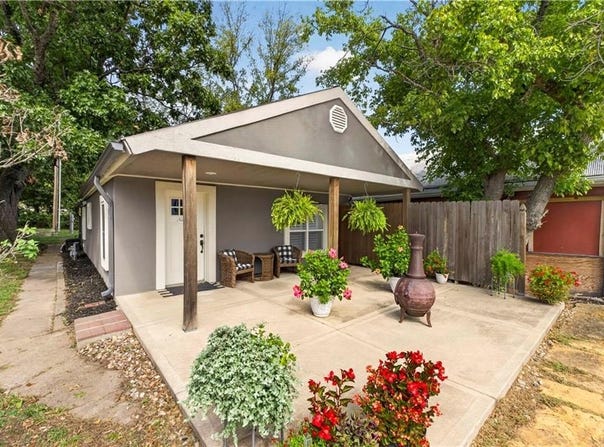 112 W Main Street, Freeman, MO 64746