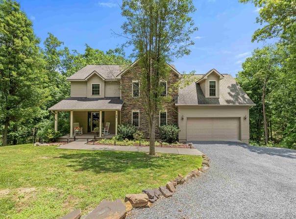 88 PIN OAK LN, MOUNT JACKSON, VA 22842