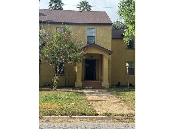 900 E 2nd Street, Alice, TX 78332