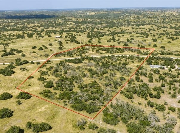 W Doss Spring Creek Rd, Fredericksburg, TX 78624