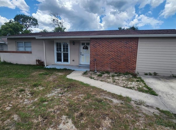 1025 COBBLESTONE DRIVE, SPRING HILL, FL 34606
