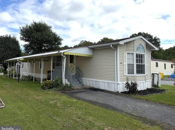 101 ROUNDUP Road, MIDDLE RIVER, MD 21220