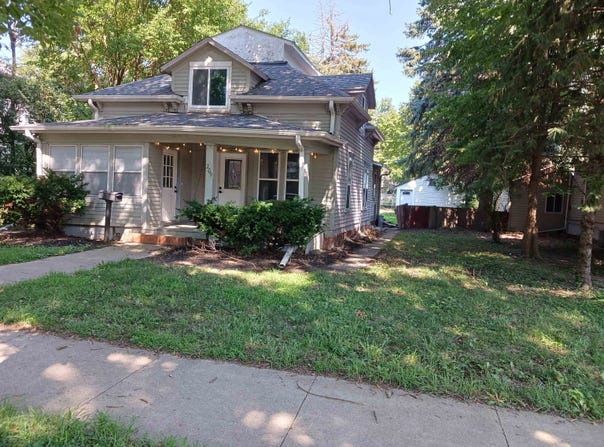 209 N Harvard, Vermillion, SD 57069-2116
