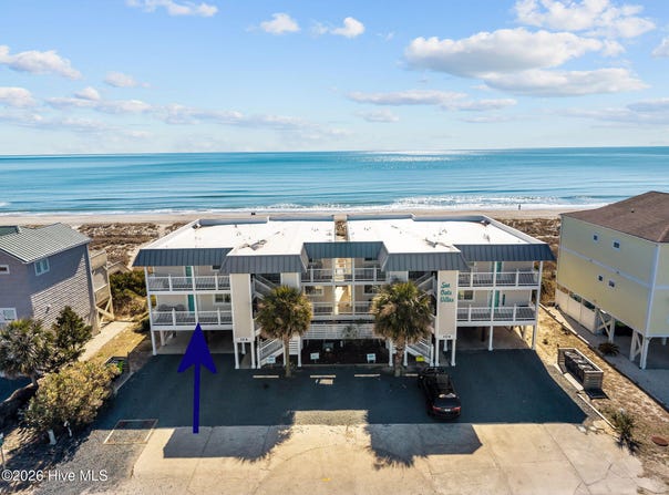 104 Ocean Boulevard E, Holden Beach, NC 28462