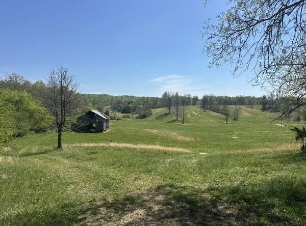 515 Jericho Rd, Quebeck, TN 38579