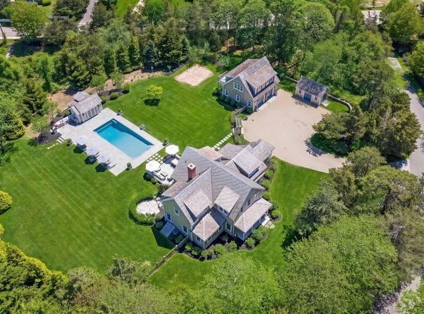 2 Noras Lane, Edgartown, MA 02539
