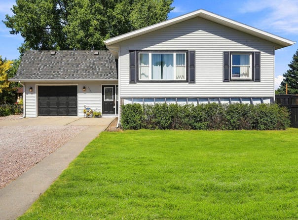 1205 Cedar Drive, Sturgis, SD 57785