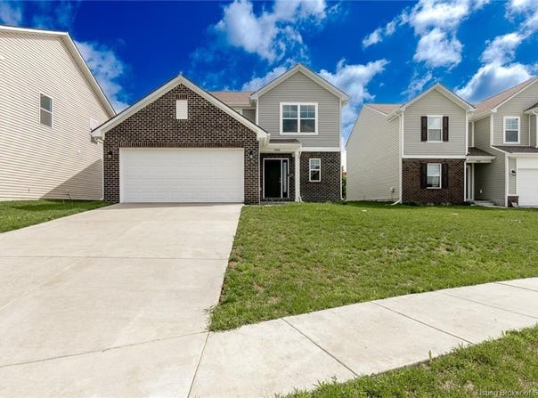 8004 Schrieber Road, Floyds Knobs, IN 47119