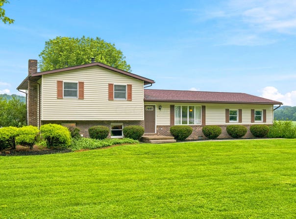 44480 US Highway 36, Coshocton, OH 43812