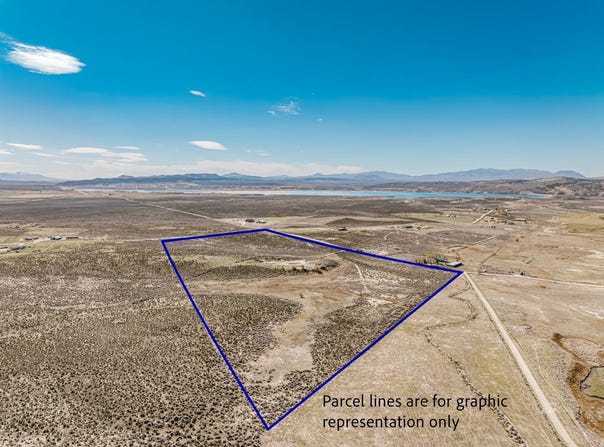 148 Hamilton Stage, Spring Creek, NV 89822