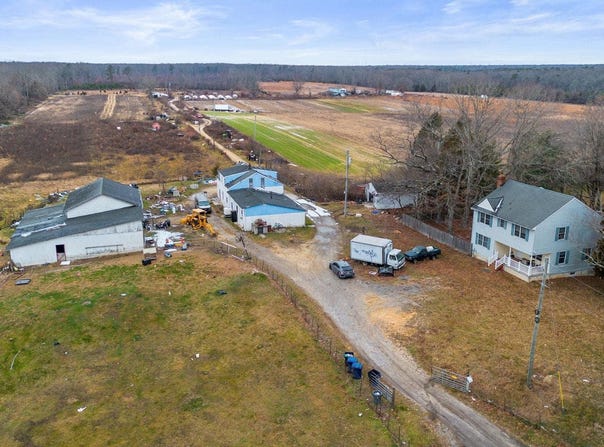 2090 BLUE BELL Road, WILLIAMSTOWN, NJ 08094