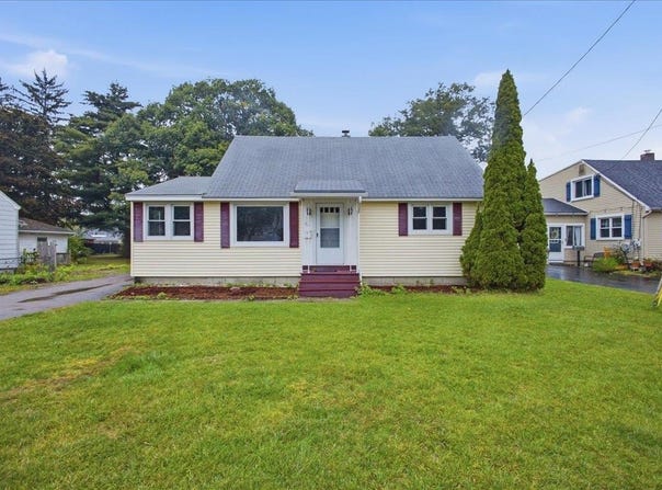 26 Pennington Drive, Burlington, VT 05408