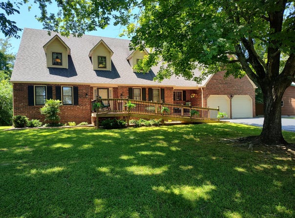 75 Ridge Avenue, Berea, KY 40403