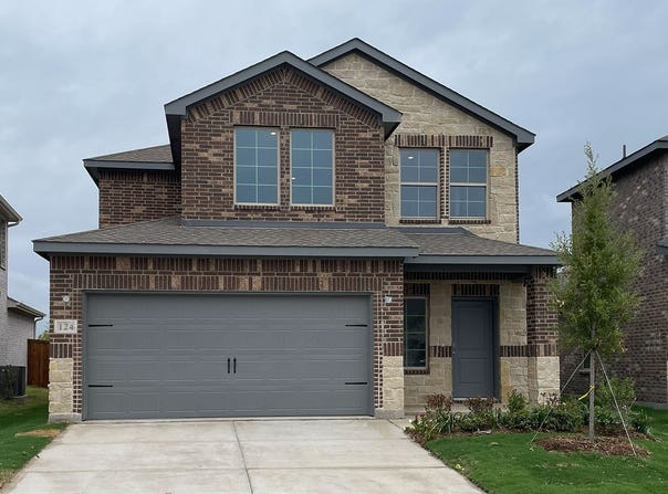 124 Pheasant Run Road, Terrell, TX 75160