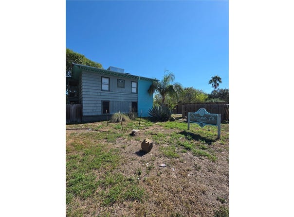 3120 Santa Fe Street, Corpus Christi, TX 78404