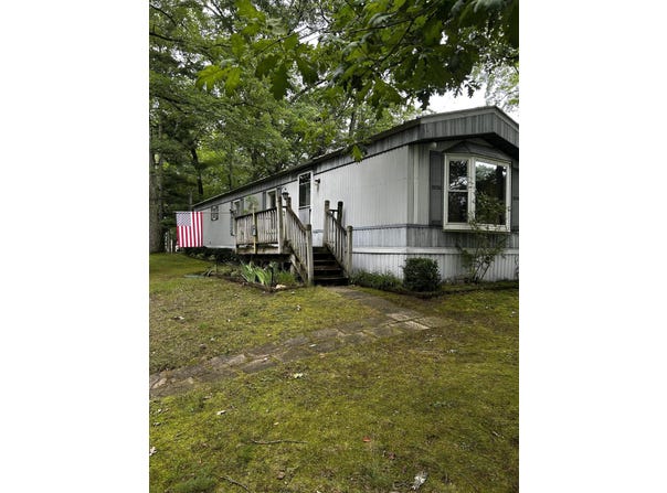 8021 Poplar Lane, Reading, MI 49274