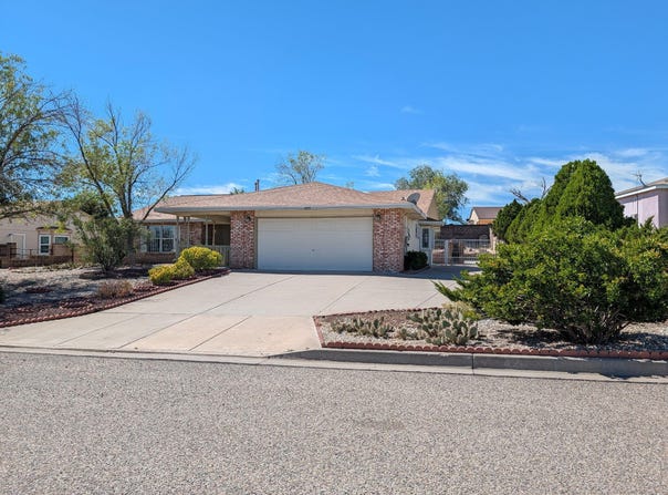 2595 Shavano Peak Drive NE, Rio Rancho, NM 87144
