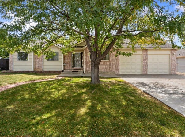 910 N 7th Pl, Johnstown, CO 80534