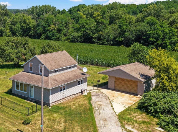 690 Highway 14, Oregon, WI 53575