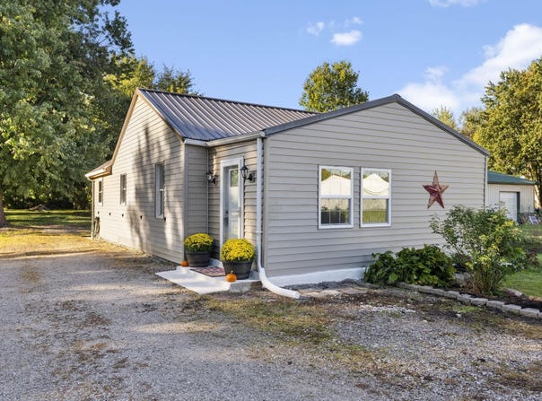9193 E County Road 600, Forest, IN 46039-9792