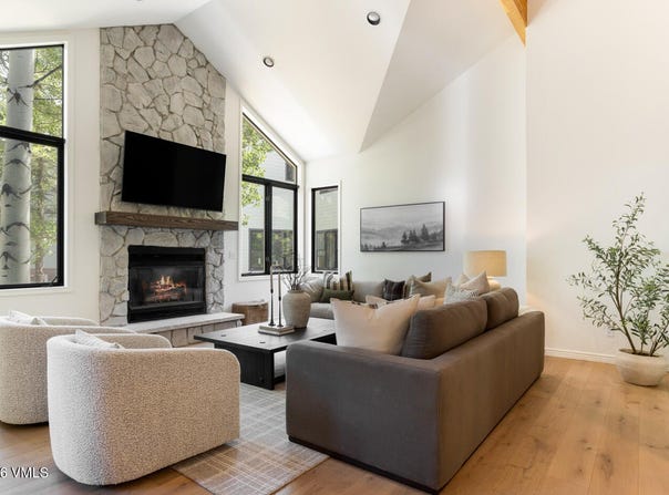 860 Deer Boulevard, Avon, CO 81620