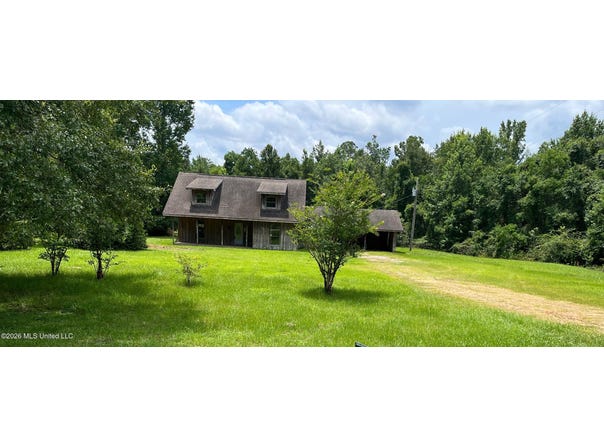 508 Wire Road, Perkinston, MS 39573