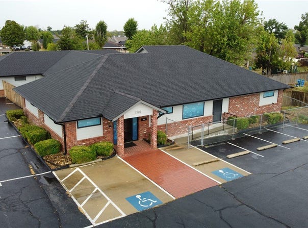 1301 W Persimmon Street, Rogers, AR 72756