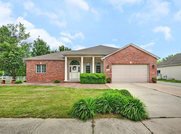 944 W First Street, Braidwood, IL 60408