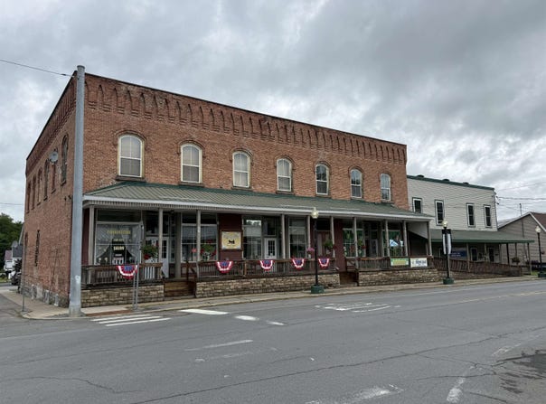 897 US Highway 11C, Brasher Falls, NY 13613