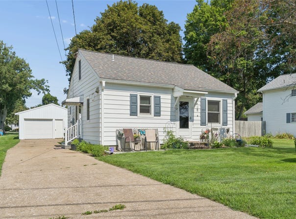 7264 PINE Street, Fairview, PA 16415