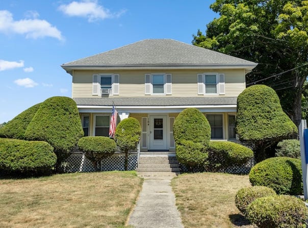 164 Main Street, Gorham, ME 04038