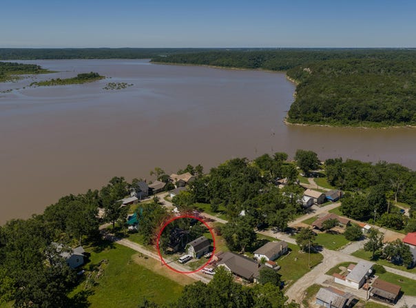 11751 NE 885 Pvt Road, Deepwater, MO 64740