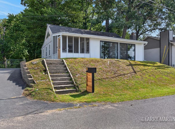 16510 Bass Lake Avenue NE, Gowen, MI 49326