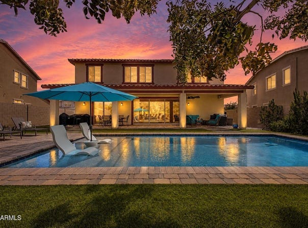 2812 E PEARL Street, Mesa, AZ 85213