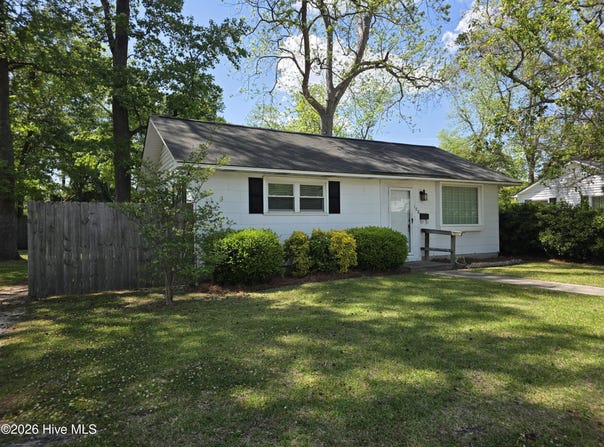 108 S Lee Street, Whiteville, NC 28472