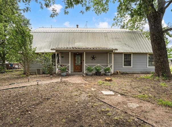 2059 Southwinds Drive, Lorena, TX 76655